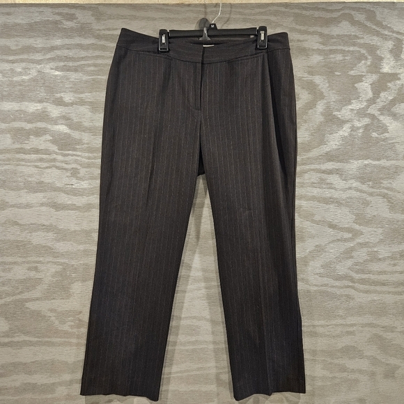 Chico's SZ 3/16 Flat Front Straight Leg Black W/Red Pinstripe Stretch Trouser - Picture 1 of 12